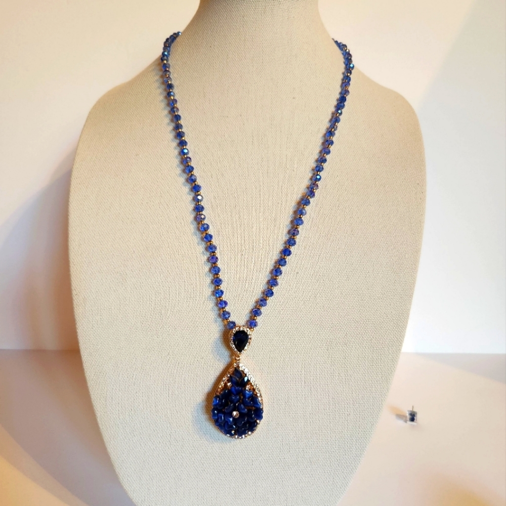 Blue Simulated Cats Eye Beaded Necklace